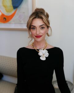Actress Brianne Howey HD Photos and Wallpapers February 2025