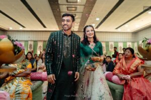 CA Palak Rathi Instagram - This day, last year! <3 Pt. 1

.
.
.
.

Decor: @neev_eventsbymonika 
Make Up: @boskismakeuplounge 
Mehndi: @darshita.mehandi 
My outfit: @shashagabaofficial 
Pushpal’s outfit: @perniaspopupshop
Photography: @magicmotionmedia

#LoveAtFirstReel