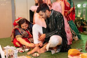 CA Palak Rathi Instagram - This day, last year! <3 Pt. 1

.
.
.
.

Decor: @neev_eventsbymonika 
Make Up: @boskismakeuplounge 
Mehndi: @darshita.mehandi 
My outfit: @shashagabaofficial 
Pushpal’s outfit: @perniaspopupshop
Photography: @magicmotionmedia

#LoveAtFirstReel