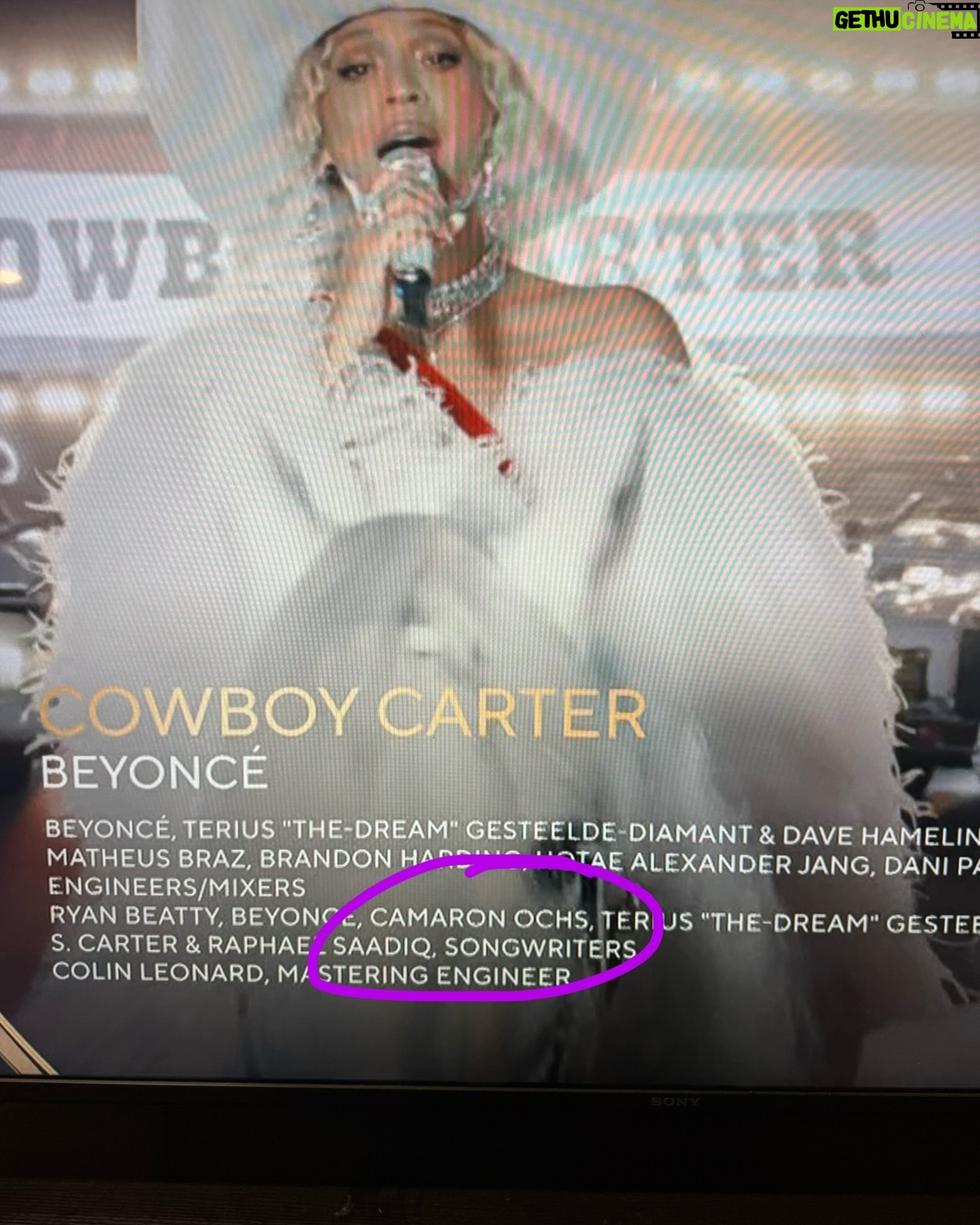 Cam - 39.1K Likes - COWBOY CARTER IS ALBUM OF THE YEAR !!!!
@beyonce you showed us the future while making history. Thank you for including me in this cultural masterpiece 🏆🇺🇸
Professional photos courtesy of Rankin for the @recordingacademy, glam by @terria_beauty, styling by @thevonford