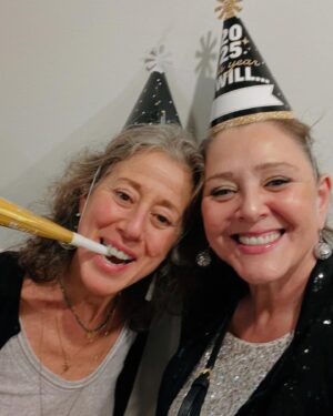 Camryn Manheim Instagram - I believe in the art of magical thinking. Here’s to a thoughtful, soulful, bountiful, mindful, grateful, joyful and peaceful year ahead. May the new year bring us all many wonderful surprises. ☮️☮️☮️☮️❤️☮️☮️☮️☮️
.
.
.

@susanhoffmanhyman @sudihoff @hyman.jon
