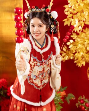 Cao Lu Instagram - 新年快乐～복 많이 받으세용~❤️#차오루