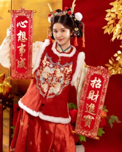 Actress Cao Lu HD Photos and Wallpapers January 2025