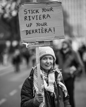 Carice van Houten Instagram - 20 observations from today's protest in London.