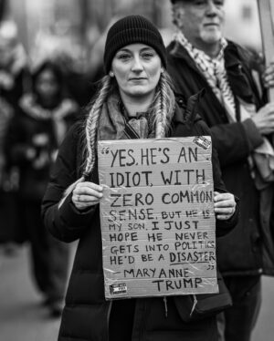 Carice van Houten Instagram - 20 observations from today's protest in London.