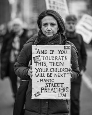 Carice van Houten Instagram - 20 observations from today's protest in London.