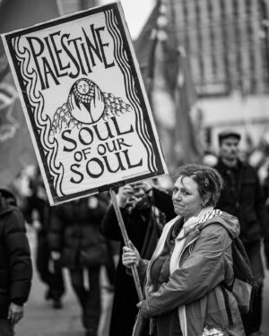 Carice van Houten Instagram - 20 observations from today's protest in London.