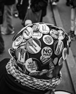 Carice van Houten Instagram - 20 observations from today's protest in London.