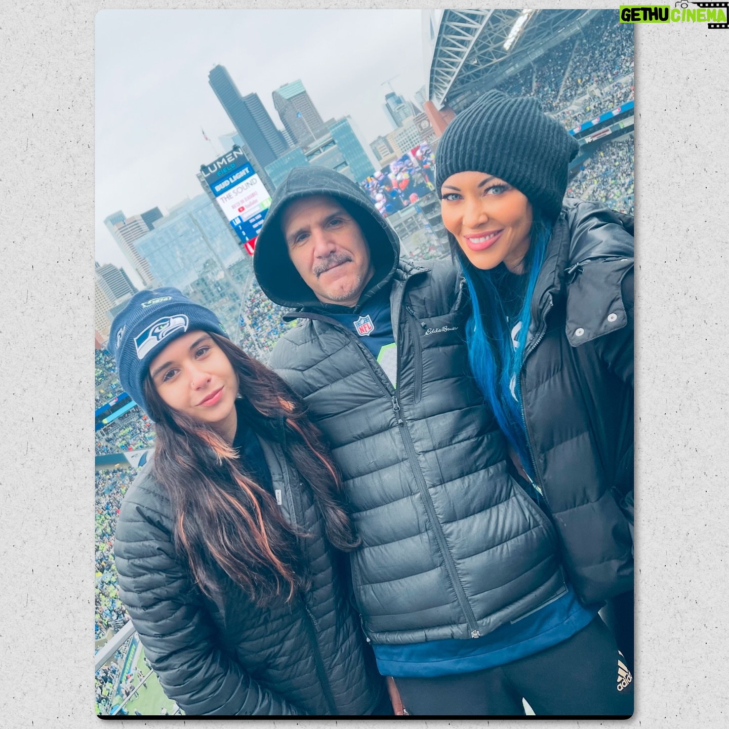 Carla Harvey - 5.1K Likes - Happy Birthday @miacbenante 🥰🥰 I love all of our adventures. Being a step mom is one of the greatest things that has ever happened to me; watching you grow from the nine year old kid i did cartwheels with to the 19 year old woman killing it in her first year of college has been magical. love you always ❤️