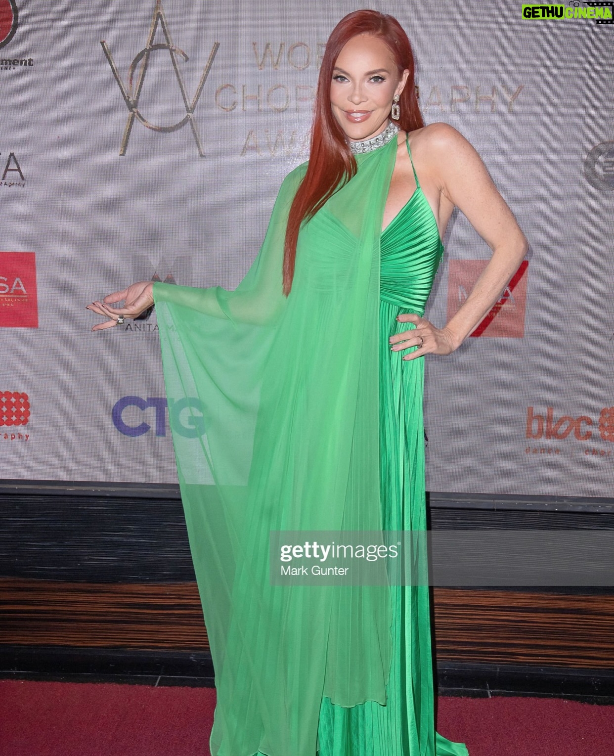 Carmit Bachar - 1.1K Likes - When I hosted @worldchoreographyawards 2022💚
Don’t know how I missed posting these! Last night was another great night honoring the incredible creatives of the industry!! 🙌🏼🏆
Glam squad on point❤️🔥
@nonjamckenzie @curatedbynonjamckenzie
@michaelsolishair @itsmichaelsolis
@gladis_patzan
#wca #worldchoreographyawards #host
📸 @markgonpoint