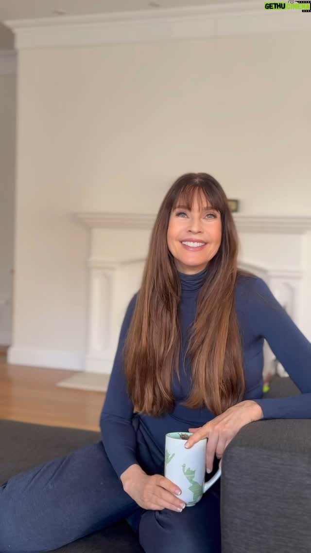 Carol Alt - 5.5K Likes - #Teatime