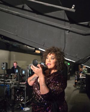 Casey Donovan Instagram - Thanks so much to the @australianopen for having me! Always such a joy getting to perform at the tennis 🎾 

@sisteractmusicalau only 2 weeks left to catch us @regent_theatre Must Close 26th Jan 

👗 @citychicofficial
👠 @novoshoes
HMU...Me 

Not a paid partnership