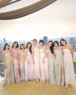 Chalida Vijitvongtong Instagram - Last fling before the ring! 💍🎉 #taewsparadise