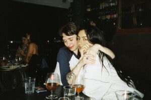 Charli XCX Instagram - had the best time in australia and new zealand playing these shows with some of my favs. ty all for coming to see me and ty @lanewayfest. can’t believe i nearly stepped on a python <3