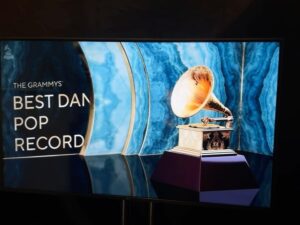 Charli XCX Instagram - we’ve won 3 grammys! this is for all of you who’ve been with me through years and years of this never really being a thing for us.. i hope i made you proud this year <3 i love you all so much.