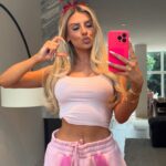 Chloe Burrows