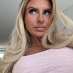 Chloe Burrows
