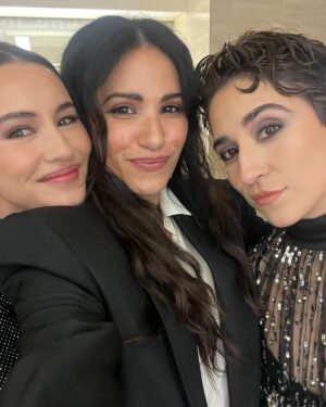 Christina Chong Instagram - The 52nd Saturn Awards continued… The last photo was such a surreal moment 🤩

1) Me 
2) Me again, but a long shot 
3) Presenting with @ethangpeck after Nic Cage had just left the stage ✨✨
4) Bathroom selfies with @tiffany_smith and @mcnavia 
5) I was so thrilled to see my first ever acting teacher @leemorganmanagement (who was also my first acting agent) and fellow Italia Conti student @kerriemaileycast at the awards 🤩 Apparently, they were talking about me and then I walked on stage! What a crazy, beautiful and small world 😃

Special thanks to @bigdogdavetabb who I don’t have a picture off 😑

#saturnawards @saturnawards