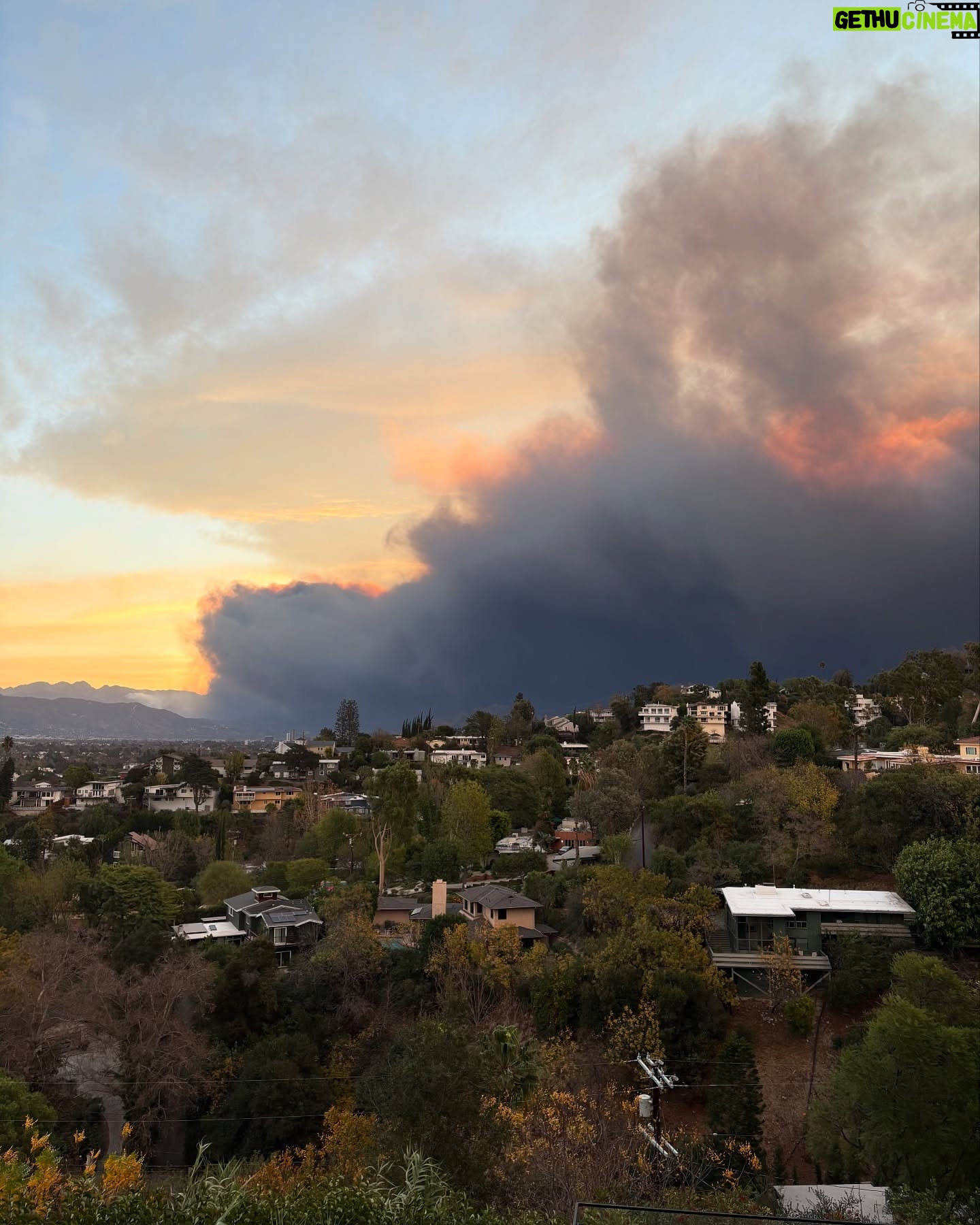 Christine Lakin - 2.8K Likes - A snapshot of what the last 5 days have felt like. Tragic loss for so many folks we know and so many others. Abject anxiety followed by momentary relief and a meal at a neighbors house and then new panic at another fire, another tragedy. Constant fire app watch. Checking on friends. Sleepless nights. Crying in bathrooms and presenting normalcy for our kids. Packing and repacking a dozen times. We pray the worst is over but we stay prepared for anything. And we are the lucky ones.
Thank you for the love and for those of you who have checked in on us, cooked for us while we had no power, gave deep hugs and prayed for us and for so many others. I can’t accurately put into words how devastating this feels.
For now we try and do what we can to help those around us. Some resources for what you can do for those who have asked:
*Become a Red Cross Volunteer- shelters need volunteers right now (application link in bio)
*Donate to @lafdfoundation - non profit organization that directly benefits the LAFD
*Donate to @garrymarshalltheatre - non profit theater who has opened its doors as a community donation center
*Shop the Love Angeles Collection @bffsandbabes directly benefiting @baby2baby (in collab with @jenniferlovehewitt)
Stay strong LA ❤️ We’ll get through this.