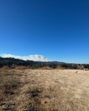 Christine Lakin Instagram - A snapshot of what the last 5 days have felt like. Tragic loss for so many folks we know and so many others. Abject anxiety followed by momentary relief and a meal  at a neighbors house and then new panic at another fire, another tragedy. Constant fire app watch. Checking on friends. Sleepless nights. Crying in bathrooms and presenting normalcy for our kids. Packing and repacking a dozen times. We pray the worst is over but we stay prepared for anything. And we are the lucky ones. 

Thank you for the love and for those of you who have checked in on us, cooked for us while we had no power, gave deep hugs and prayed for us and for so many others. I can’t accurately put into words how devastating this feels. 

For now we try and do what we can to help those around us. Some resources for what you can do for those who have asked:

*Become a Red Cross Volunteer- shelters need volunteers right now (application link in bio)
*Donate to @lafdfoundation - non profit organization that directly benefits the LAFD
*Donate to @garrymarshalltheatre - non profit theater who has opened its doors as a community donation center 
*Shop the Love Angeles Collection @bffsandbabes directly benefiting @baby2baby (in collab with @jenniferlovehewitt)

Stay strong LA ❤️ We’ll get through this.