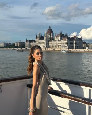 Cindy Mello Instagram - Budapest dump 🤍 can’t wait to be back #Hungary #Budapest #visithungary #spiceofeurope #ad