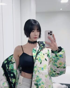 Clara Lee Instagram - @greedilous  @younheepark  @seoulbase  @uhyun_c #seoulfashionweek #greedilous #2025