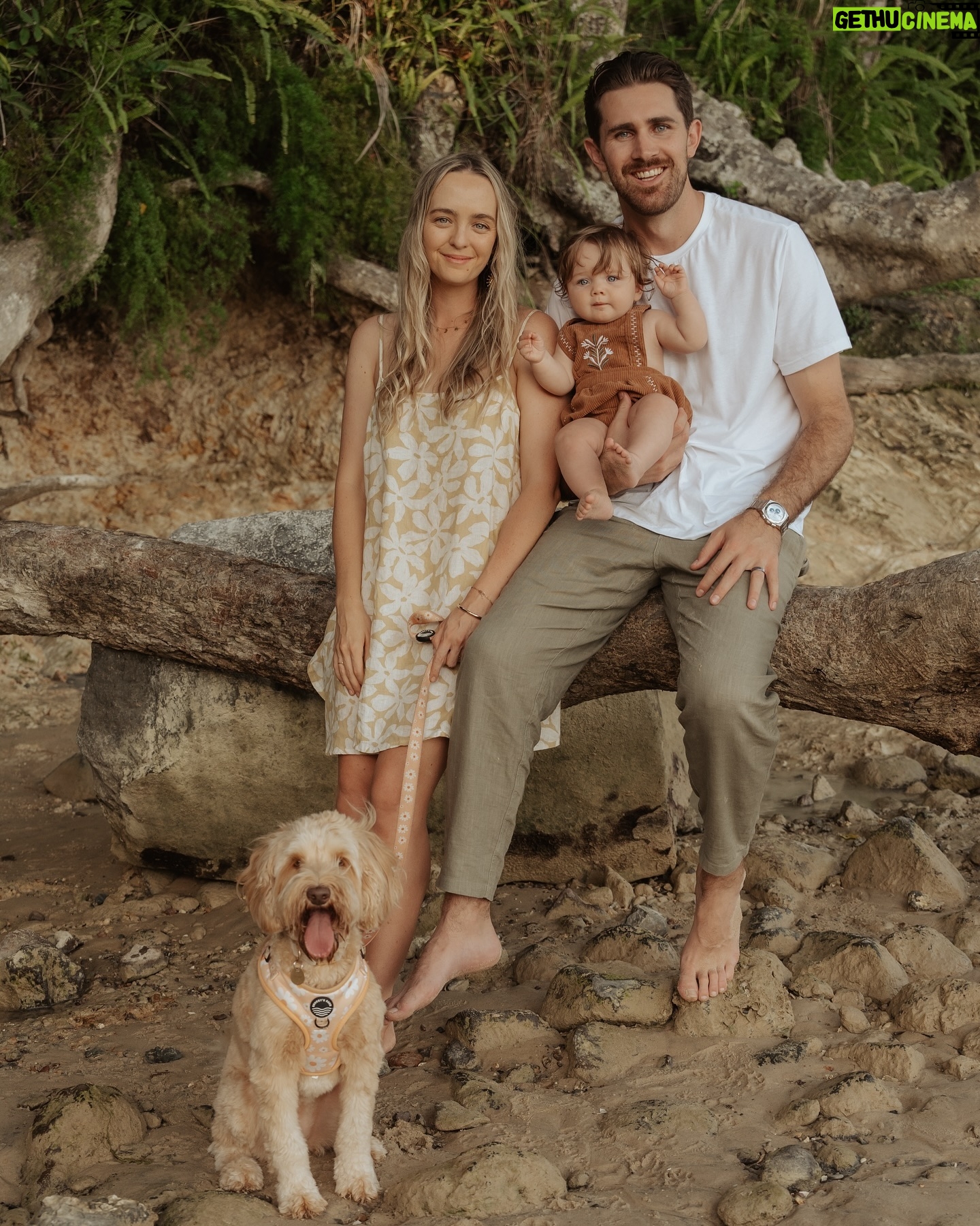 Cleo Massey - 7.9K Likes - 13 years together and 3 years married today. 🤍🌛 I am absolutely in love with you and in love with the life and family we’ve created. 👶🏼🐶 I pinch myself everyday. 🍀
Photos by the amazing @emmatianphotography