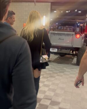 Courtney Hansen Instagram - Incredible times catching up with dear friends at @barrett_jackson Scottsdale 2025!! The last photos & video are of my friend & cohost @fullermoto’s beautiful custom Scout going across the Block and selling for $300K!! ❤️