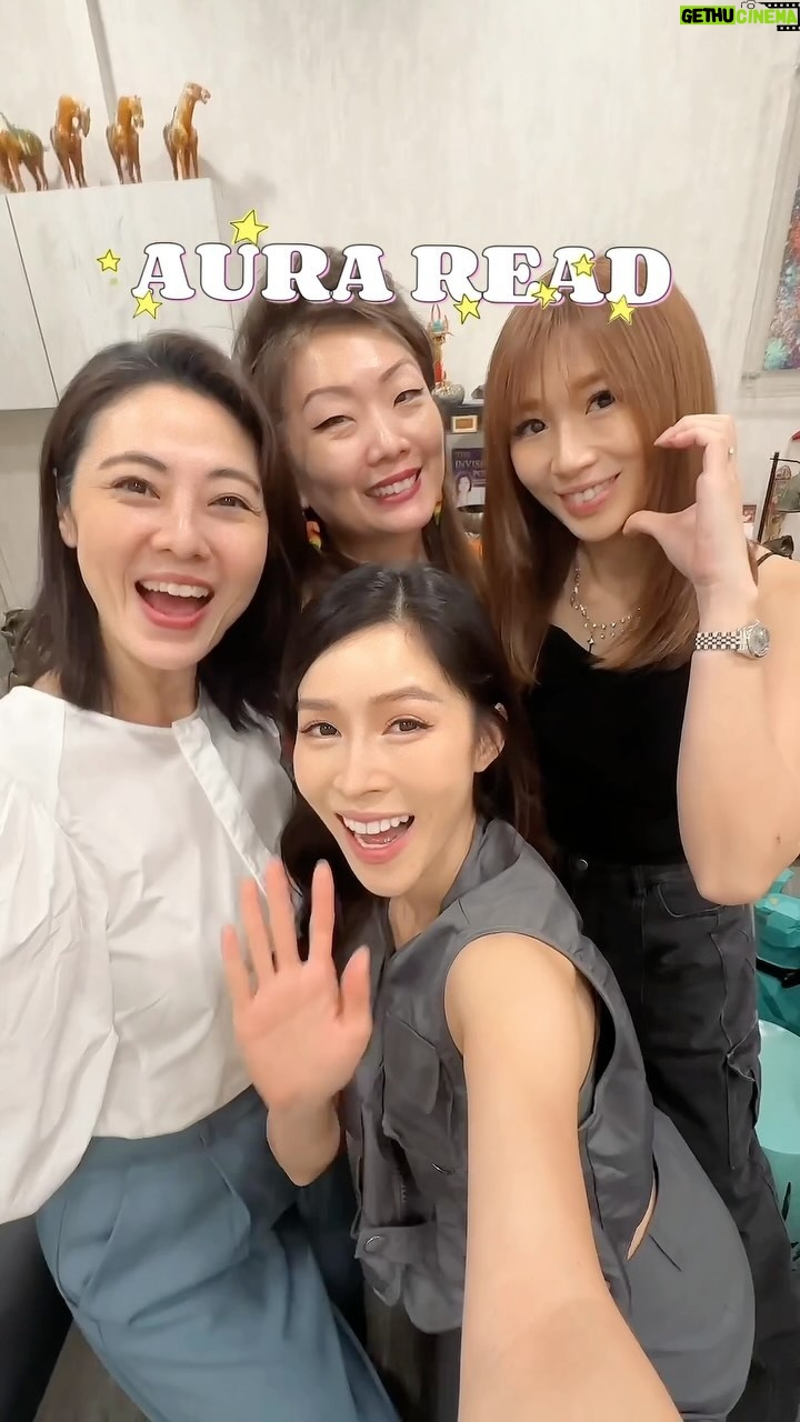 Cynthia Koh - 572 Likes - Finally got to know what colour my Aura is and whether my Chakras were aligned. This was such an interesting session and thank you @cynthiakoh27 for inviting me to try it! 🥰
DM Cynthia for bookings