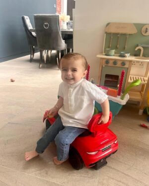 Dani Dyer Instagram - Happy 4th birthday to my darling little Santi.. you taught me so much & made me grow even more as a person..♡ I love being your mummy, you are my chatty, funny, nutty little boy and I can’t wait to watch you grow and make even more memories together.. love you forever ♡♡♡