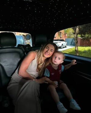 Dani Dyer Instagram - Happy 4th birthday to my darling little Santi.. you taught me so much & made me grow even more as a person..♡ I love being your mummy, you are my chatty, funny, nutty little boy and I can’t wait to watch you grow and make even more memories together.. love you forever ♡♡♡