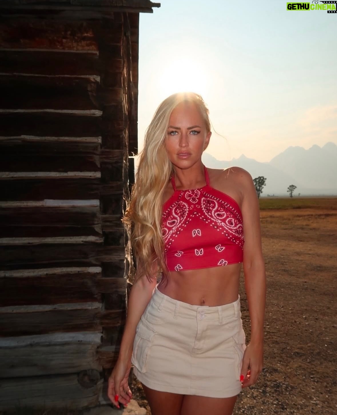 Danielle Moinet - 5.9K Likes - Introducing Our Newest Talent: @daniellemoinet ! 💗
We’re excited to welcome Danielle Moinet to our influencer management family! Known to many as WWE’s Summer Rae and a star of Total Divas, Danielle has transitioned seamlessly into a multifaceted career that showcases her incredible talent and charisma.
As a model, actress, stunt performer, and TV host for BYB Bare Knuckle Boxing, Danielle brings a unique blend of strength and grace to everything she does. Her journey through the world of wrestling and entertainment has equipped her with the skills to engage and inspire audiences across various platforms.
Join us in celebrating this amazing addition to our roster! We can’t wait to see the incredible content and collaborations that lie ahead. Welcome aboard, Danielle!
#LeFleurSociety #DanielleMoinet #InfluencerManagement #WWE #TotalDivas #Model #Actress #StuntPerformer #BybBareKnuckleBoxing #NewTalent