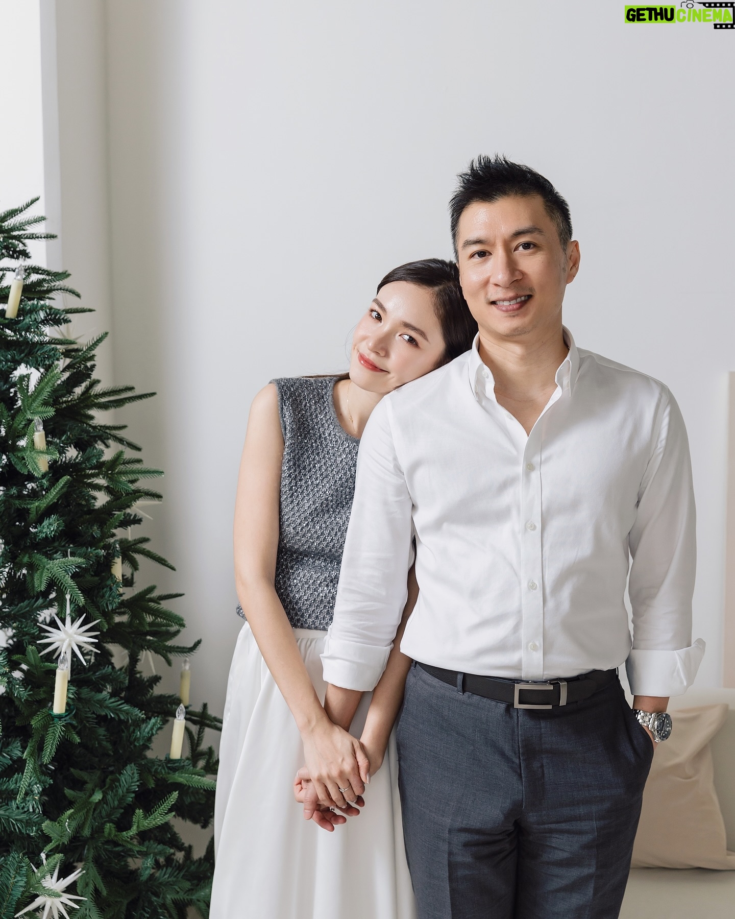 Dara Hanfman - 3.1K Likes - 能夠相聚在一起就是最棒最幸福的日子
我們一家祝大家聖誕快樂Merry Christmas ❤️💚