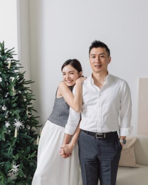 Dara Hanfman Instagram - 能夠相聚在一起就是最棒最幸福的日子

我們一家祝大家聖誕快樂Merry Christmas ❤️💚