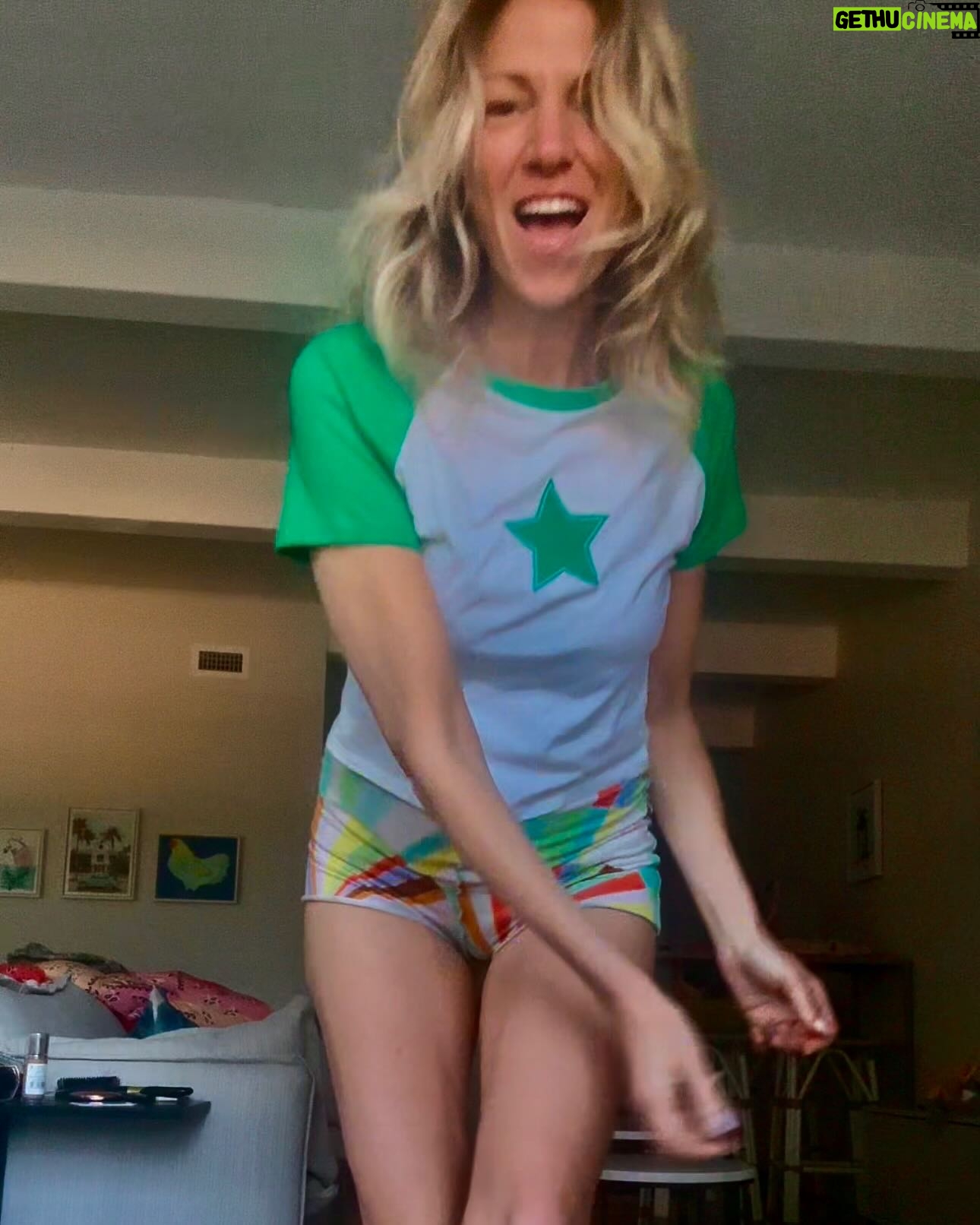 Debbie Gibson - 12.3K Likes - KEY WEST 🏝️
Scenes from 36 hours in paradise !!! 💋
See you tonite @keywesttheater ! 🎹 🎙️
And yes … I may have mad scientist colored my hair this morning 😉
#fun #sun #roosters #friends #coffee #rest #reset