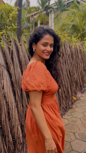 Deepti Devi Instagram - Take me home where I belong…

#deeptidevi #instagramreels #naturelovers #rawhair #indianactress #travelgram