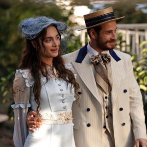 Denise Capezza Instagram - Şakir Paşa Ailesi - Mucizeler ve Skandallar

#şakirpaşaailesi 💙
.
#şakirpaşaailesimucizelerveskandallar