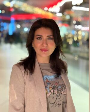 Deniz Bolışık Instagram - Benzerlikler Oranını Siz Hesaplarsınız Artık 🙈