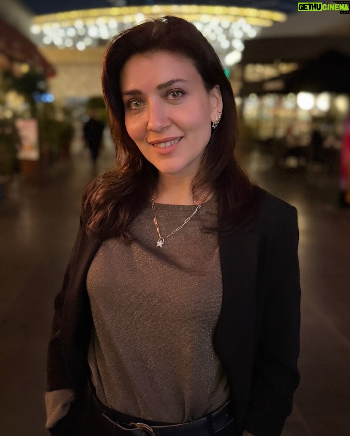Deniz Bolışık - 2.4K Likes - 🌃