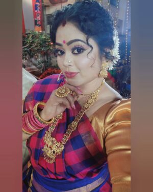 Devipriya Instagram - நமது பாரம்பரிய பின் கொசுவ கண்டாங்கி சேலை.💜💜💜 தமிழர் திருநாள் spl.
