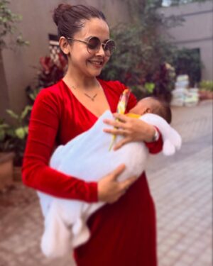 Devoleena Bhattacharjee Instagram - MINE FOREVER MINE ❤️✨🧿 

#happyvalentinesday #devoleena