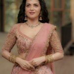 Dhivyadharshini