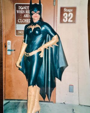 Dina Meyer Instagram - “I’m Batgirl…”
(2002)

Where’s the red-eye reduction when you need it? Geez. 😂

#throwbackthursday #batgirl #dccomics #birdsofprey #bts #behindthescenes #setlife #tbt #instagram #instagood #instalike