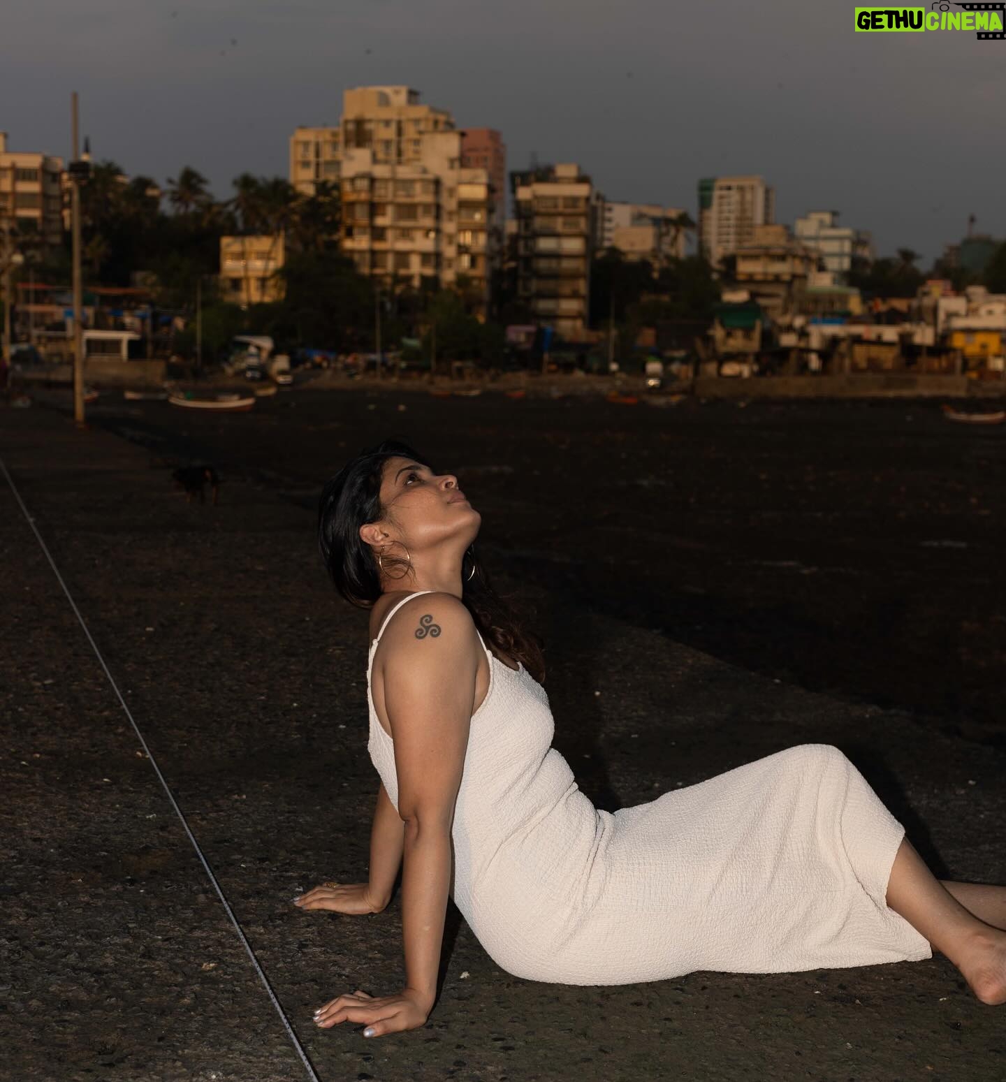 Divya Prabha - 55.6K Likes - Had the absolute best time shooting for @i_d magazine in the city of illusions, Mumbai, with the incredible @indrajoshi behind the lens.
Grateful for this beautiful collaboration with one of the UK’s most iconic magazine and for being interviewed by @jennamahale
#nofilter
https://i-d.co/article/all-we-imagine-as-light-kani-kusruti-divya-prabha-oscars-interview/
