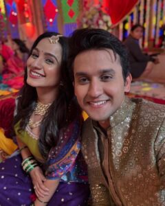 Actress Divya Pugaonkar HD Photos and Wallpapers February 2025