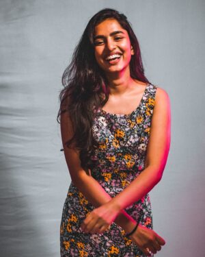 Divya Sripada Instagram - 🍭✨
 
.
.

Shot by @vikram_edikcs @vchitralu