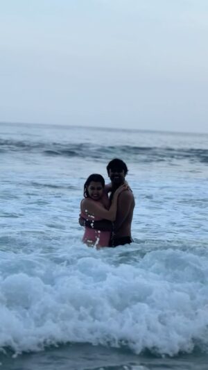 Diya Krishna Instagram - Just happily married to my bestestest friend @aswin__ganesh__ 🧿❤️
Travel partner @budgetholidayz