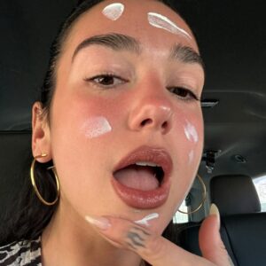 Dua Lipa Instagram - you know an airport hates to see me coming