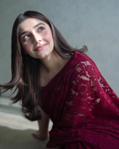 Dur-e-Fishan Saleem Most Liked Photos and Posts