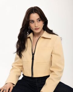 Actress Ece Ya?ar HD Photos and Wallpapers February 2025